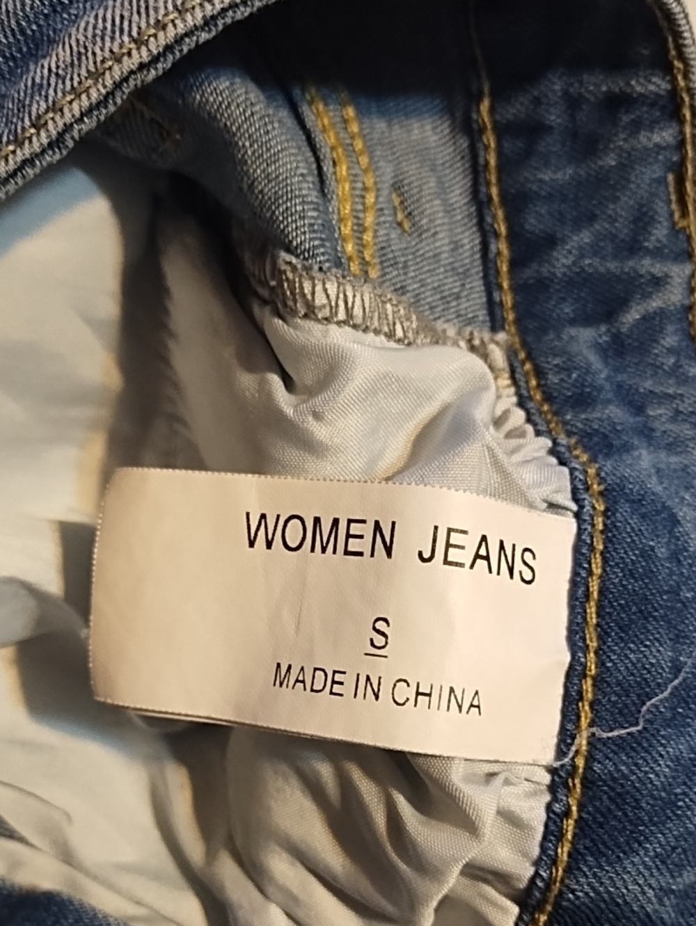 Blue Distressed Denim Women's Shorts (S) - Picture 15 of 16